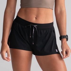 Bandit litewave 3” splitty run shorts | small